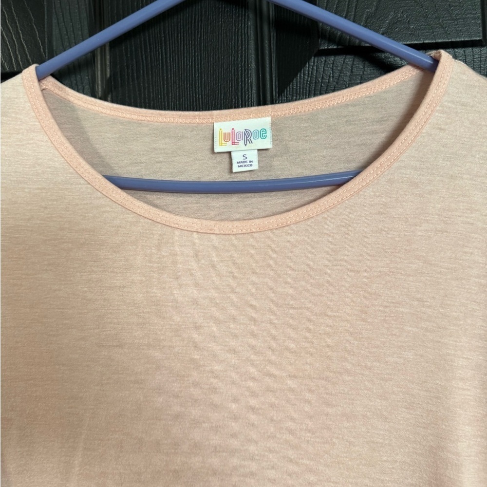 LuLaRoe Women's Pink Tunic Top - Picture 2 of 3